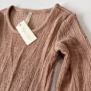 Girl – 3–6m, 6–12m, 12–18m, 4–5Y – NWT Rylee + Cru Rose Textured Long Sleeve Top